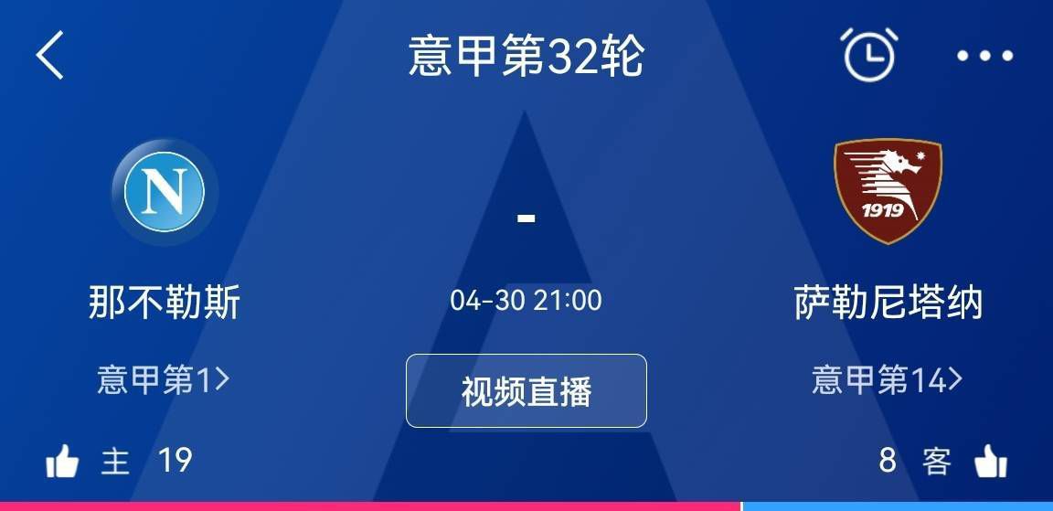 几位主演在戏里是一个班级里最要好的伙伴，戏外是互怼又互夸的最佳好友